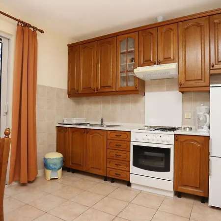 With Parking Space Lumbarda, Korcula - 4471 Apartament