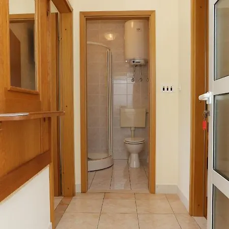 With Parking Space Lumbarda, Korcula - 4471 Apartament